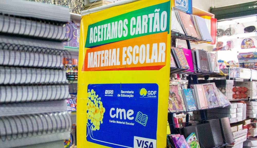 Cartão Material Escolar e Distribuído No Distrito Federal